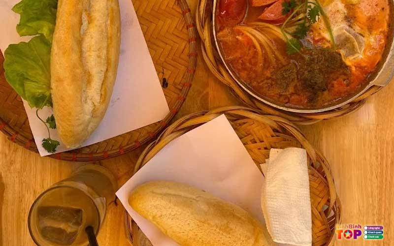 Banh-mi-ngoc-ninhbinhtoplist
