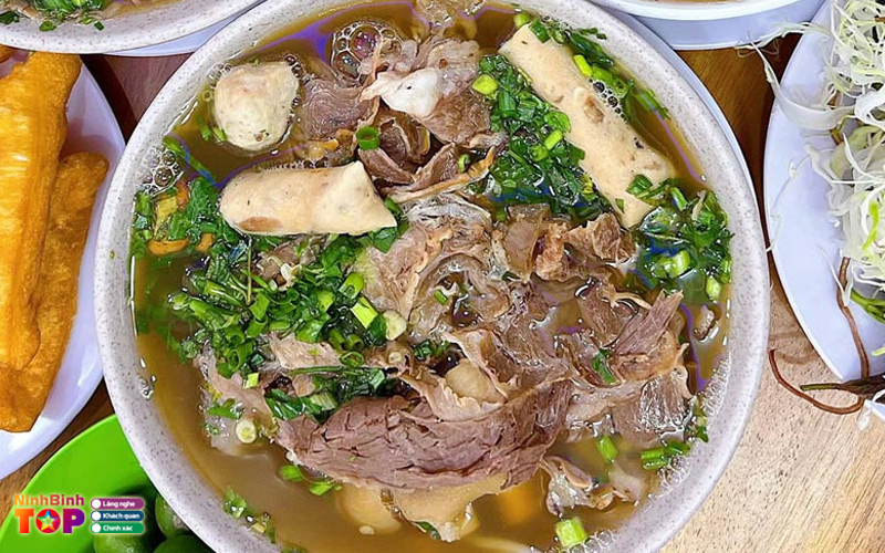 Bun-bo-tran-ngoc-ninhbinhtoplist