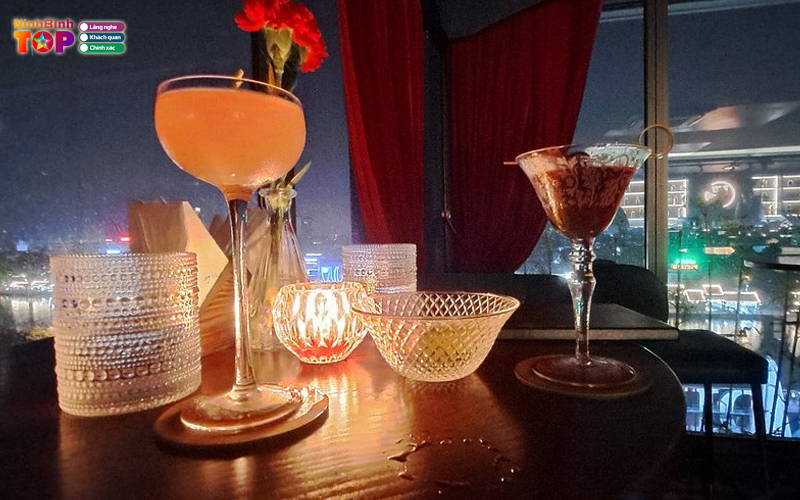 Foy-cocktail-bar-ninhbinhtoplist
