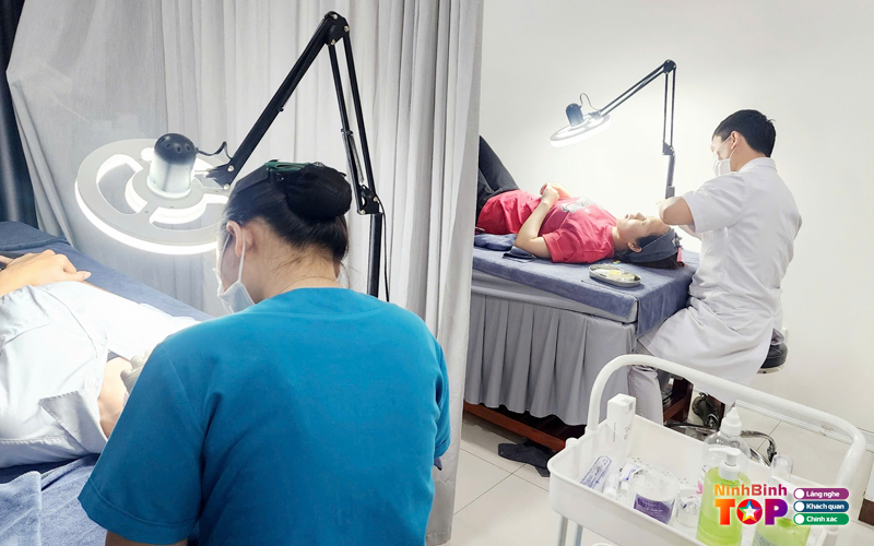 Phong-kham-da-lieu-tham-my-gold-ninhbinhtoplist