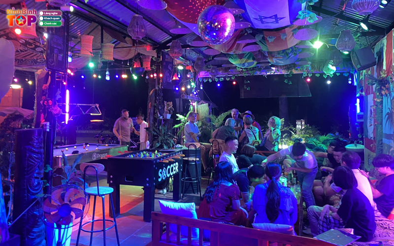 Tiki-bar-big-garden-ninhbinhtoplist