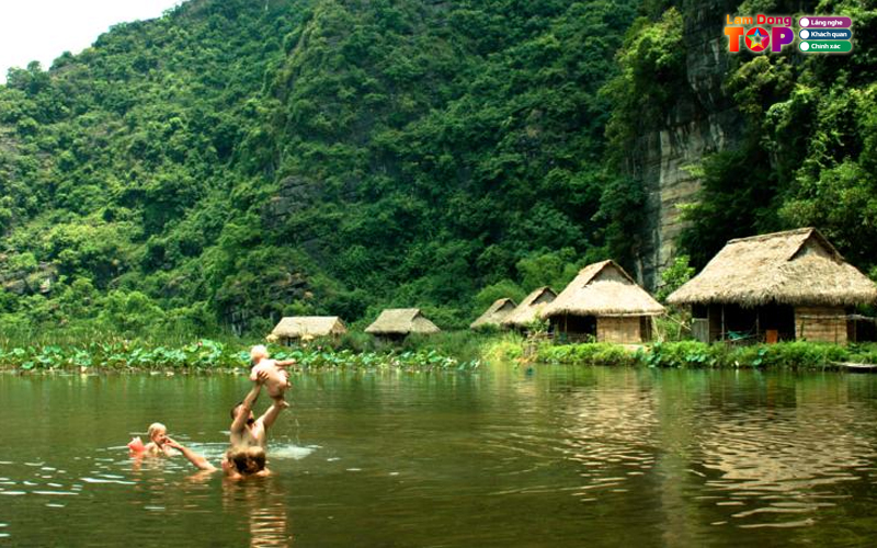 Valley-homestay-ninhbinhtoplist