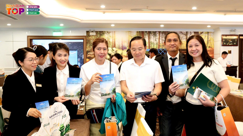 Cong-ty-co-phan-dich-vu-du-lich-ninh-binh-3