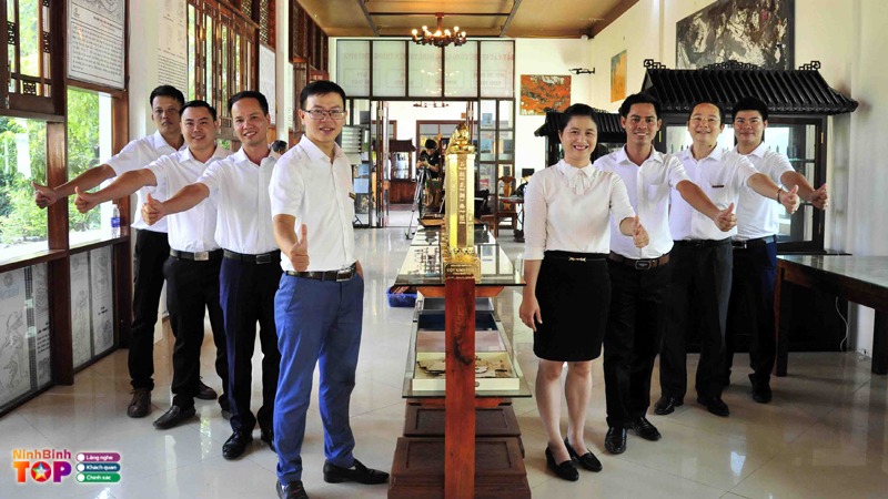 Cong-ty-co-phan-dich-vu-du-lich-ninh-binh