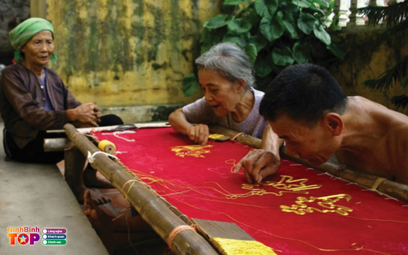 Lang-nghe-theu-ren-van-lam-ninhbinhtoplist