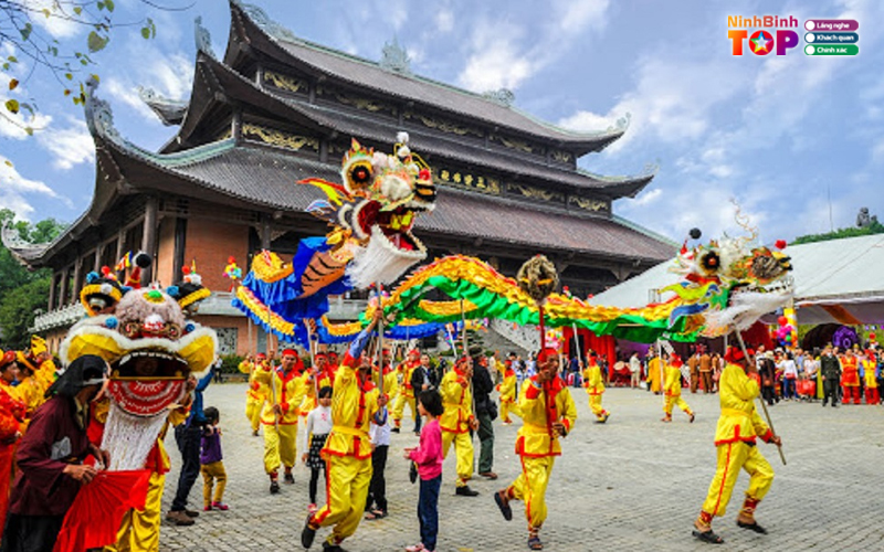 Le-hoi-chua-bai-dinh-ninhbinhtoplist