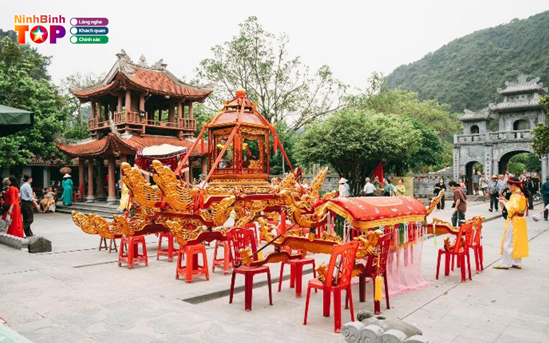 Le-hoi-den-thai-vi-net-dep-tam-linh-va-van-hoa-co-xua-2