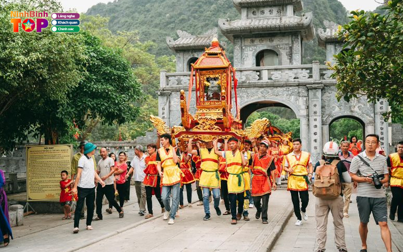 Le-hoi-den-thai-vi-net-dep-tam-linh-va-van-hoa-co-xua-4