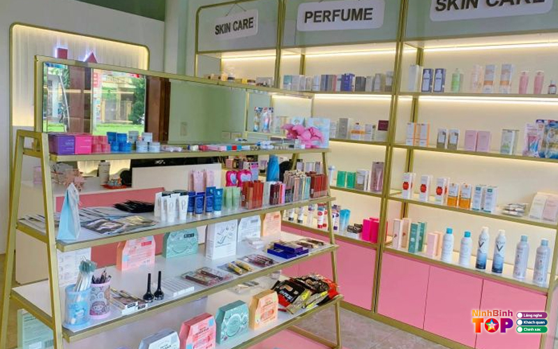 Moon-cosmetic-ninhbinhtoplist