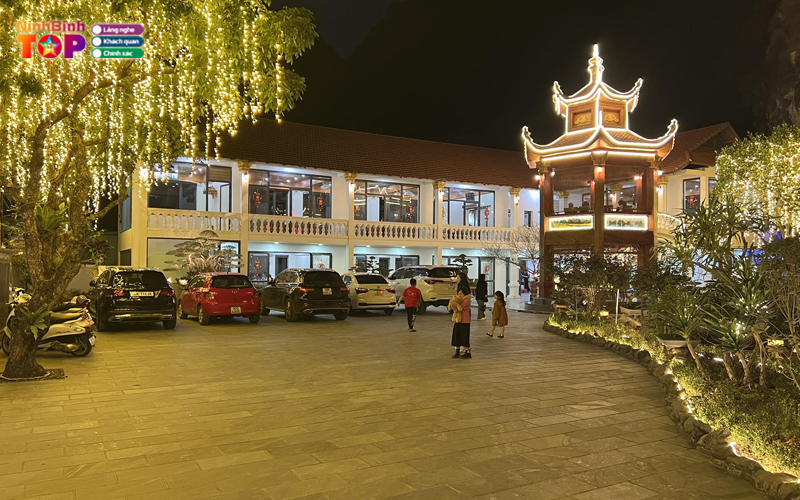 Nha-hang-ba-cua-ninhbinhtoplist