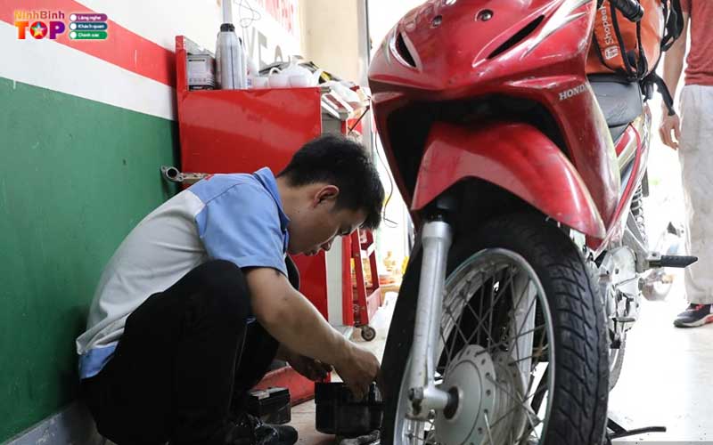 Sua-chua-xe-may-manh-hung-ninhbinhtoplist