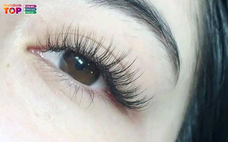 Phuong-venus-nail-eyelash-ninhbinhtoplist