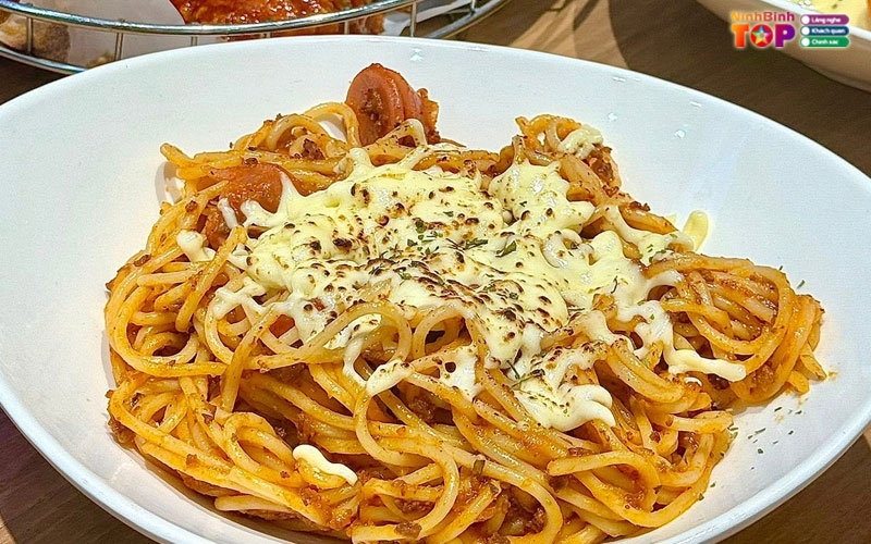Chaewon-chicken-ninhbinhtoplist